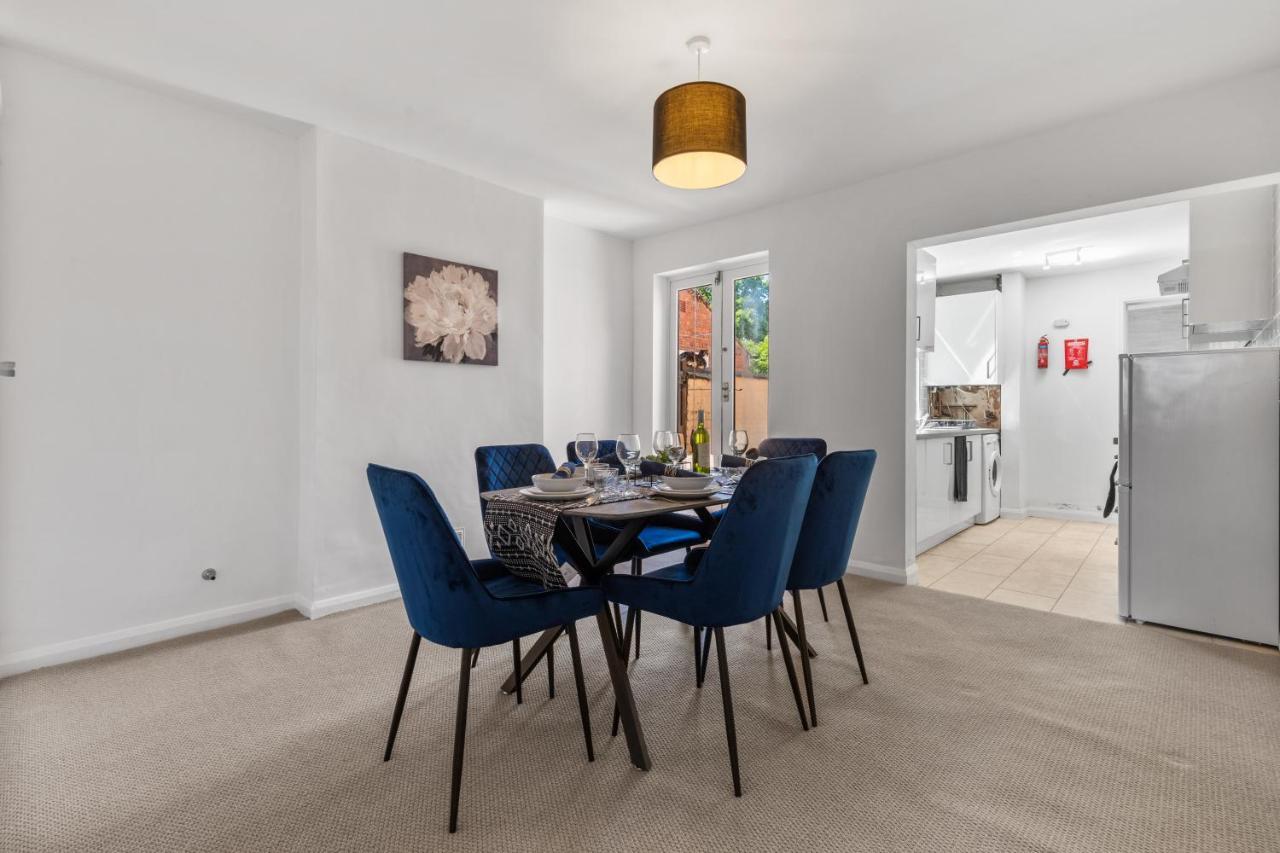 Nuneaton - Ideal 3 Bedroom, Wi-Fi Parking, Sleeps 6 - Jrr Stays מראה חיצוני תמונה