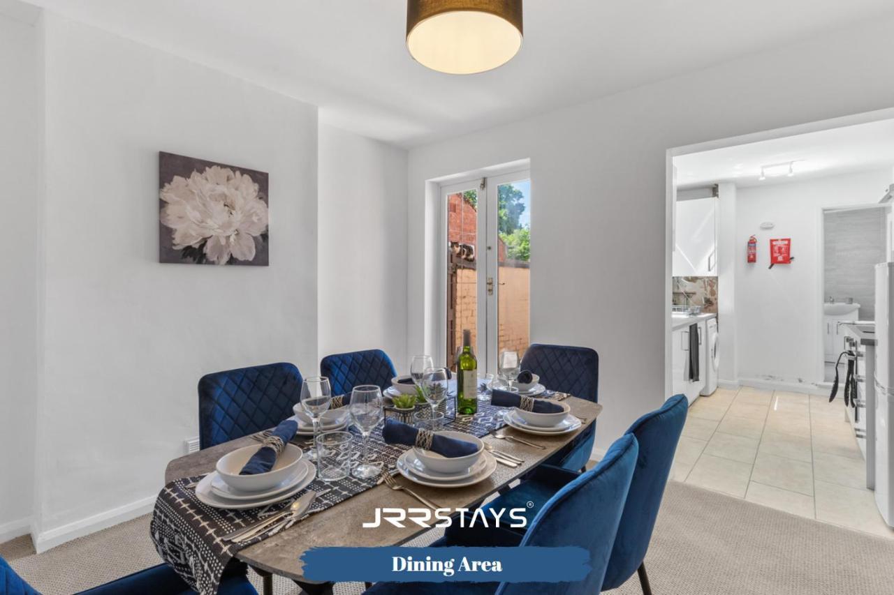 Nuneaton - Ideal 3 Bedroom, Wi-Fi Parking, Sleeps 6 - Jrr Stays מראה חיצוני תמונה